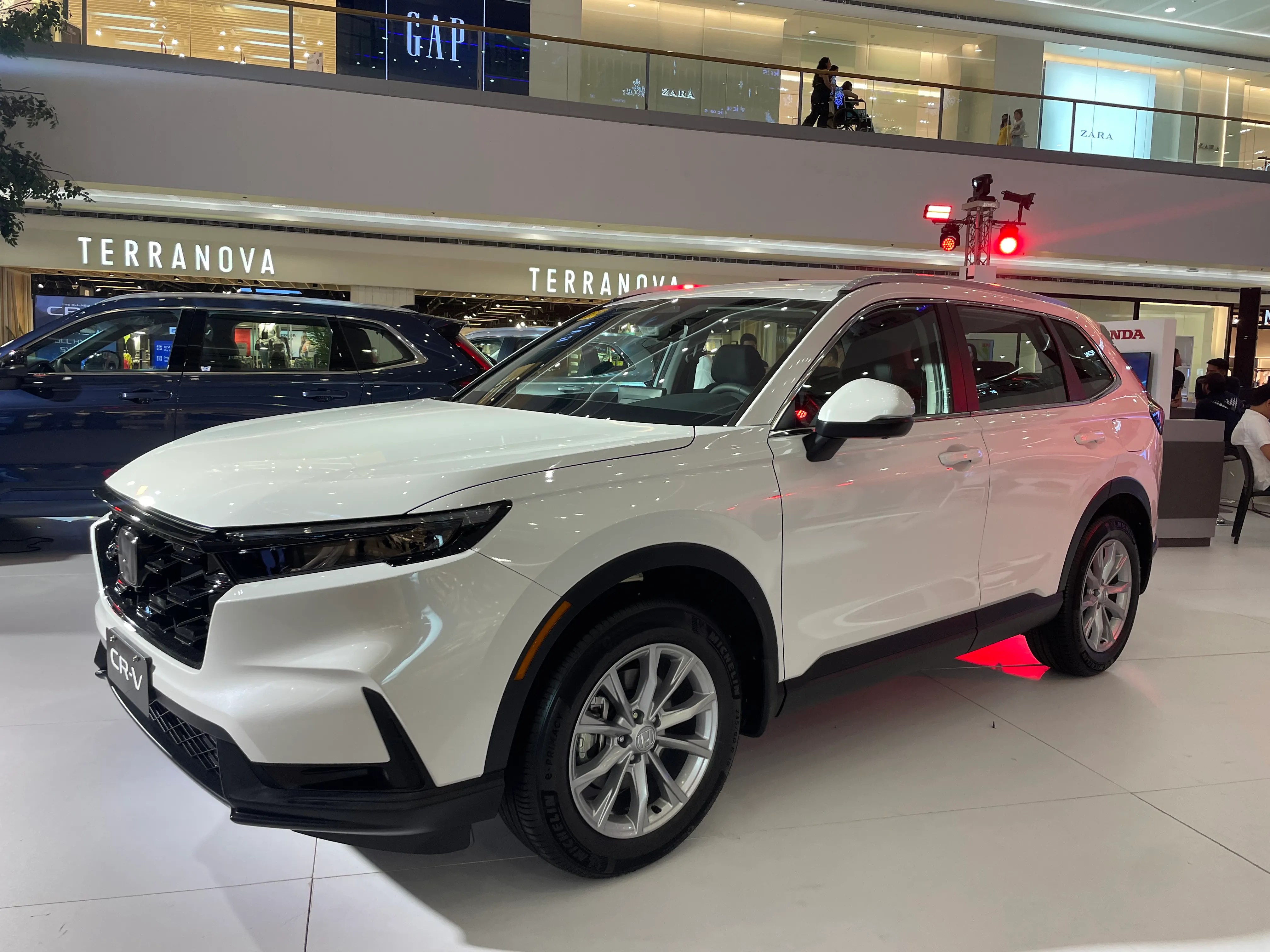Ingin Beli CR-V  2024 Bekas? Cari Tahu Spek dan Harga Cicilannya